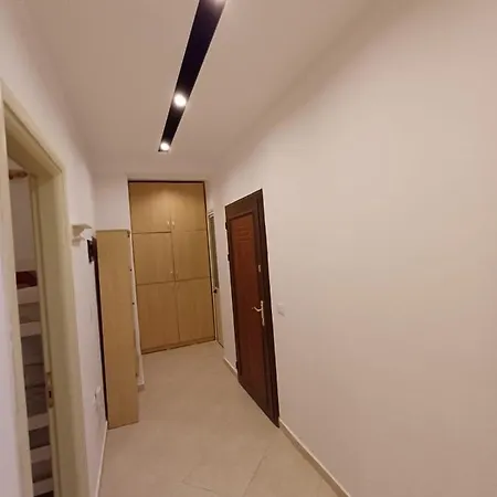 Apartman A&a Golem